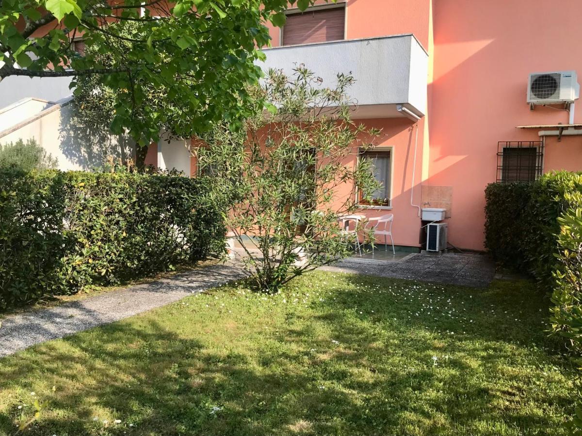Villaggio Le Ginestre Bibione Extérieur photo